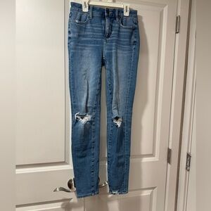 American Eagle Outfitters Light Blue Distressed Skinny Jeans